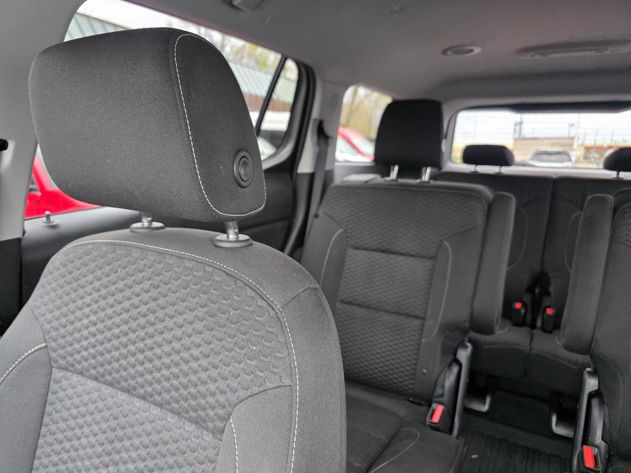 GMC Acadia AWD 4dr SLE w/SLE-2 2018