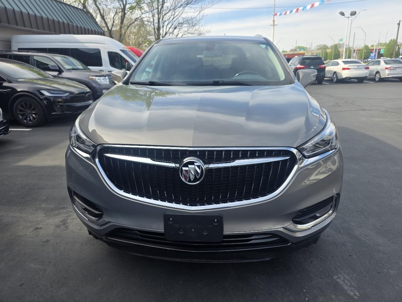 Buick Enclave FWD 4dr Essence 2019