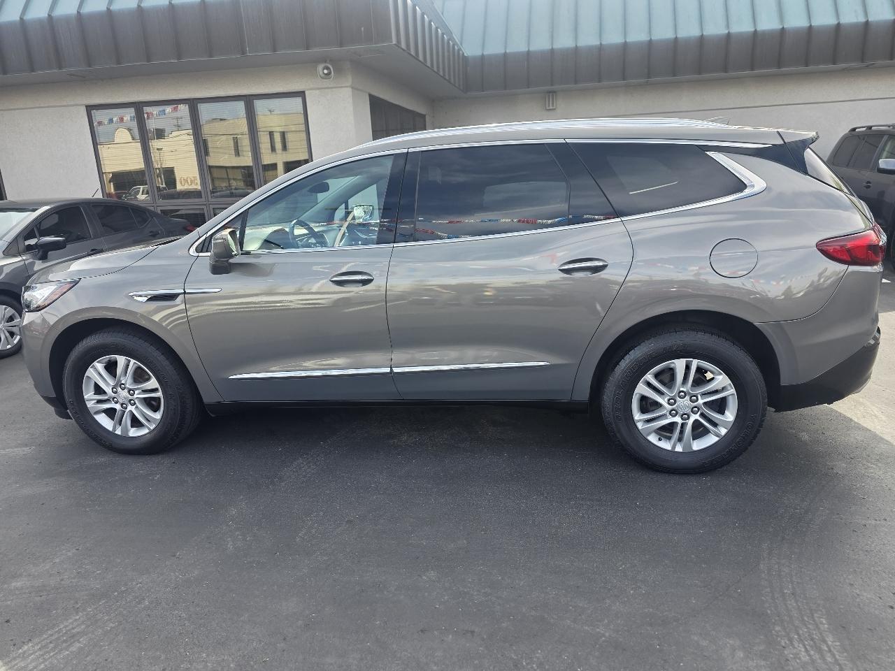 Buick Enclave FWD 4dr Essence 2019