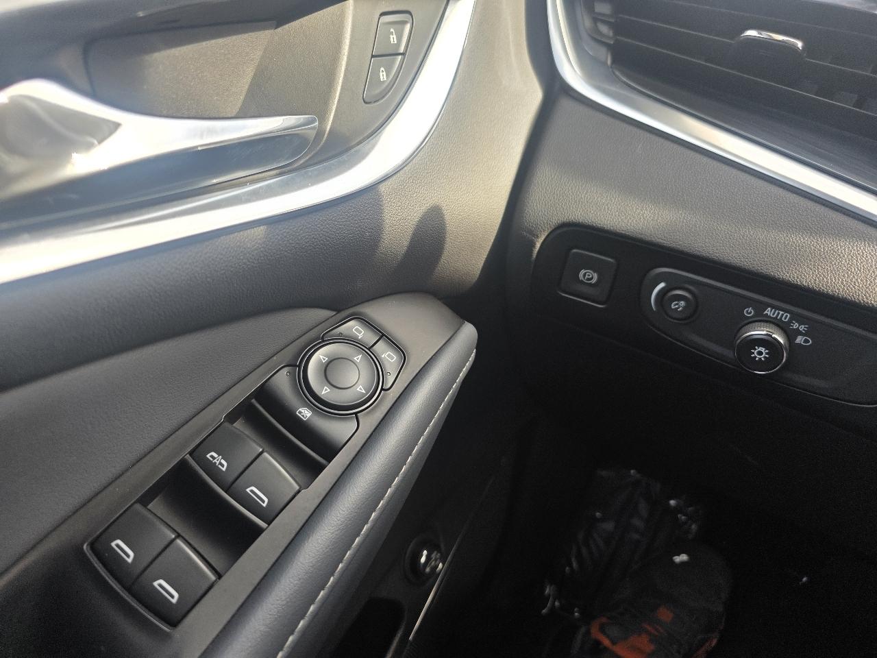 Buick Enclave FWD 4dr Essence 2019