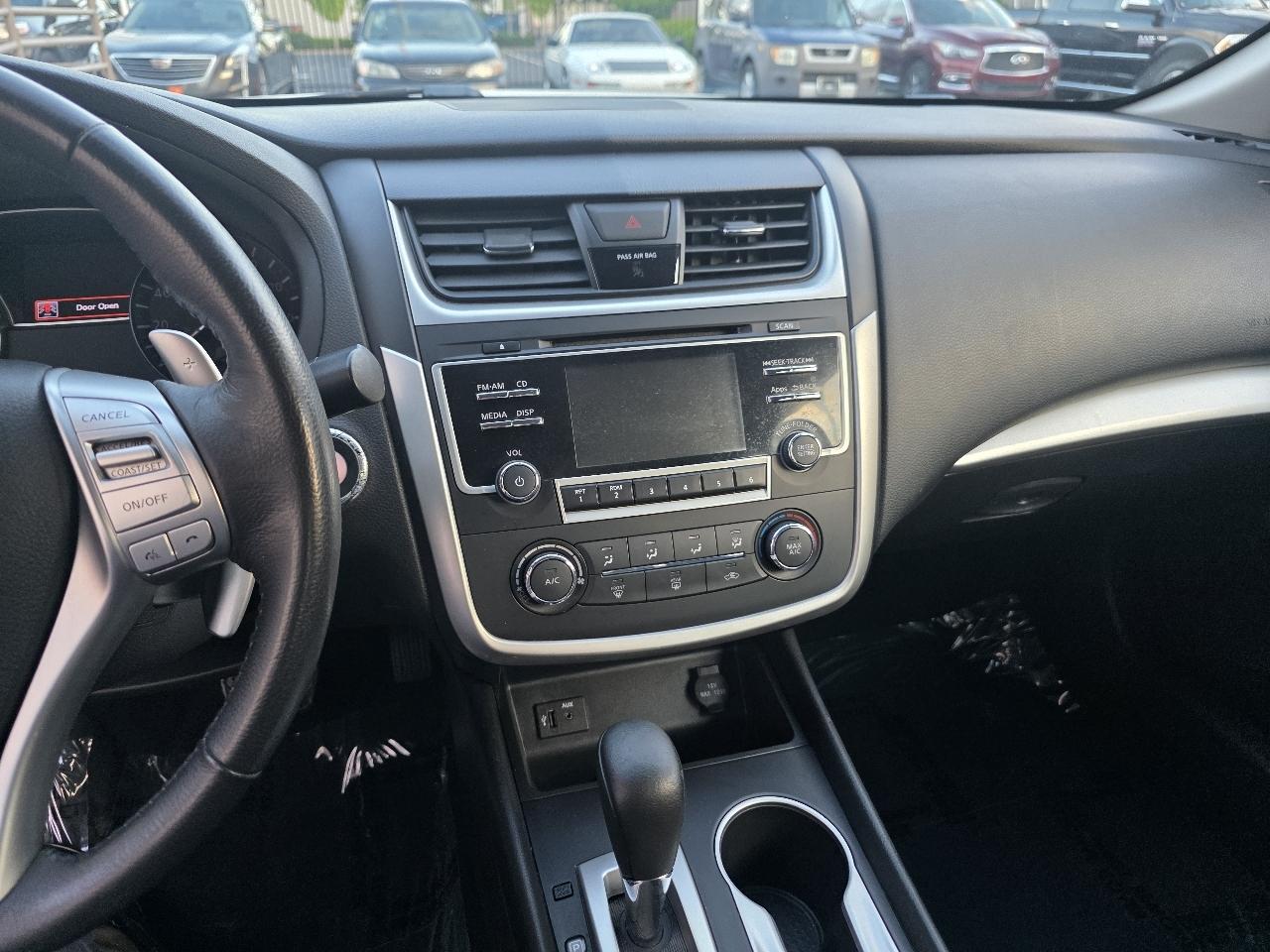 Nissan Altima 4dr Sdn I4 2.5 SR 2016