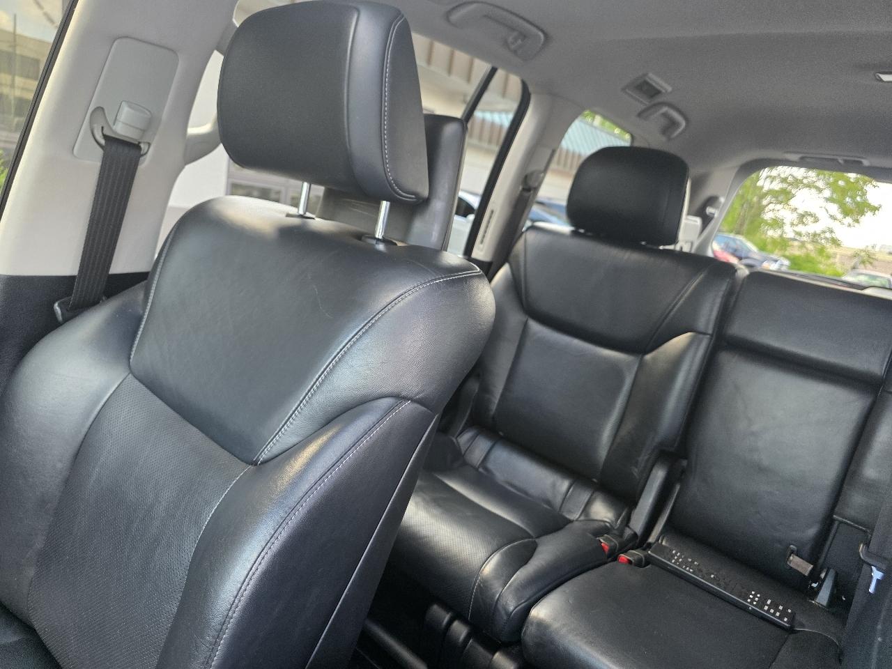 Lexus LX 570 4WD 4dr 2013