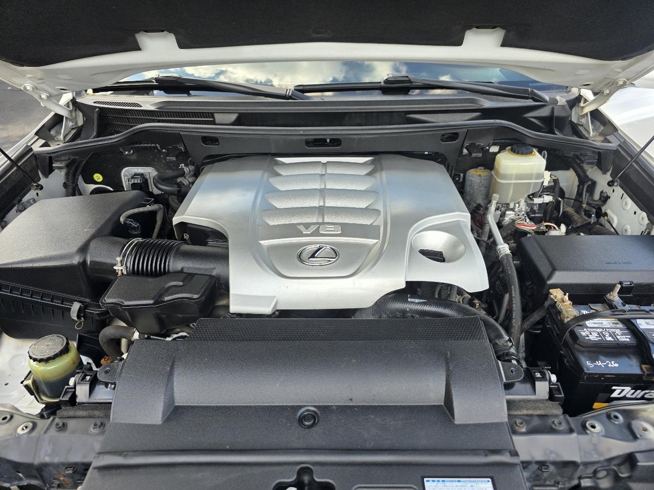 Lexus LX 570 4WD 4dr 2013