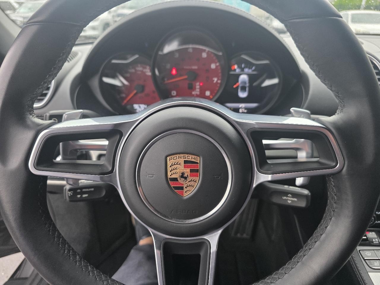 Porsche 718 Boxster S Roadster 2017