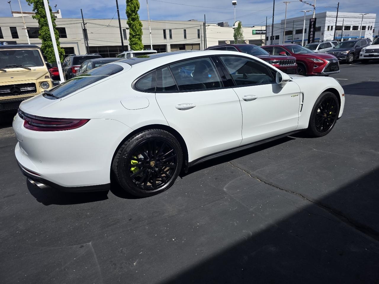 Porsche Panamera 4 E-Hybrid AWD 2019