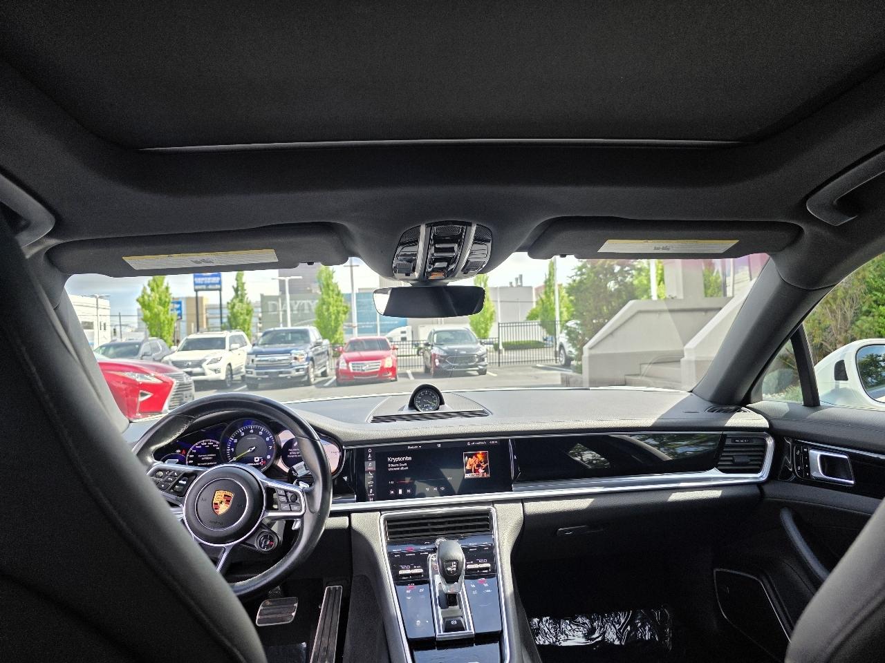 Porsche Panamera 4 E-Hybrid AWD 2019