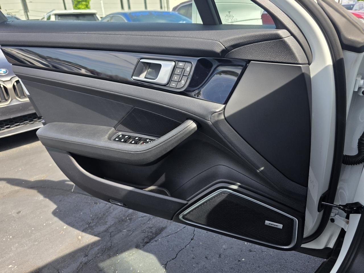 Porsche Panamera 4 E-Hybrid AWD 2019