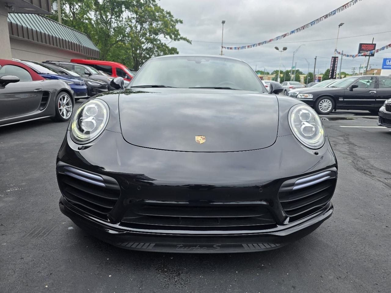 Porsche 911 Turbo S Coupe 2017