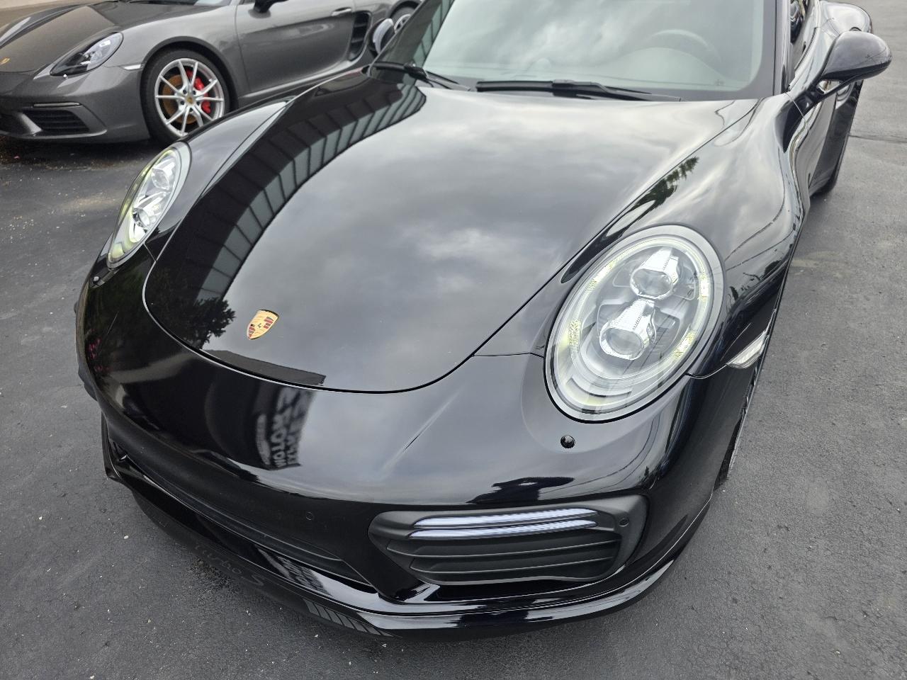 Porsche 911 Turbo S Coupe 2017