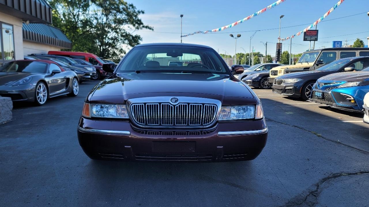 Mercury Grand Marquis 4dr Sdn LS 2001