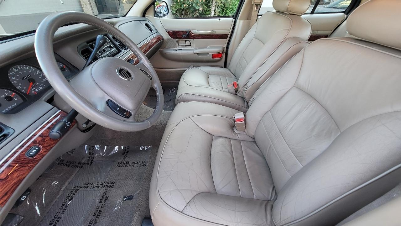 Mercury Grand Marquis 4dr Sdn LS 2001