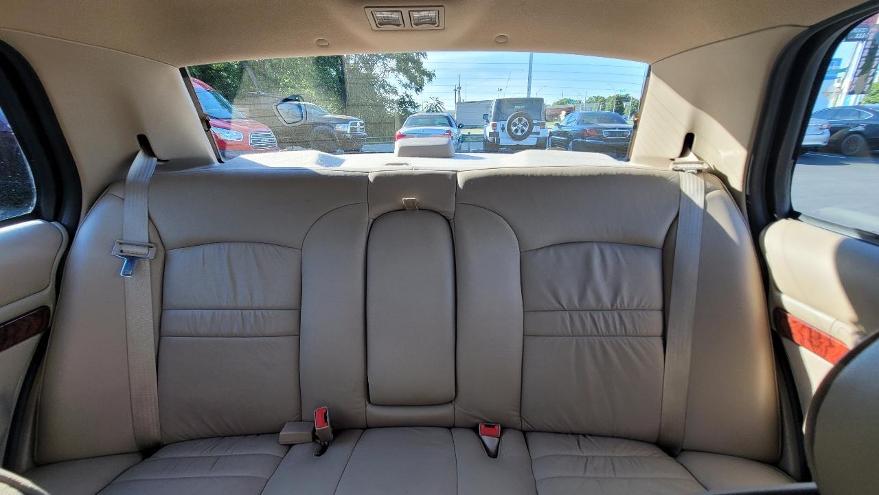Mercury Grand Marquis 4dr Sdn LS 2001