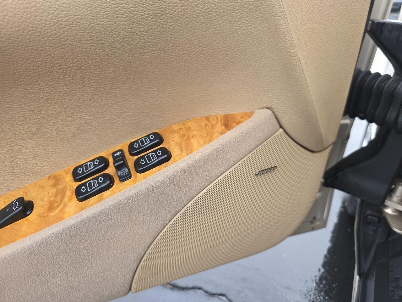 Mercedes-Benz CL-Class 2dr Cpe 5.0L 2002