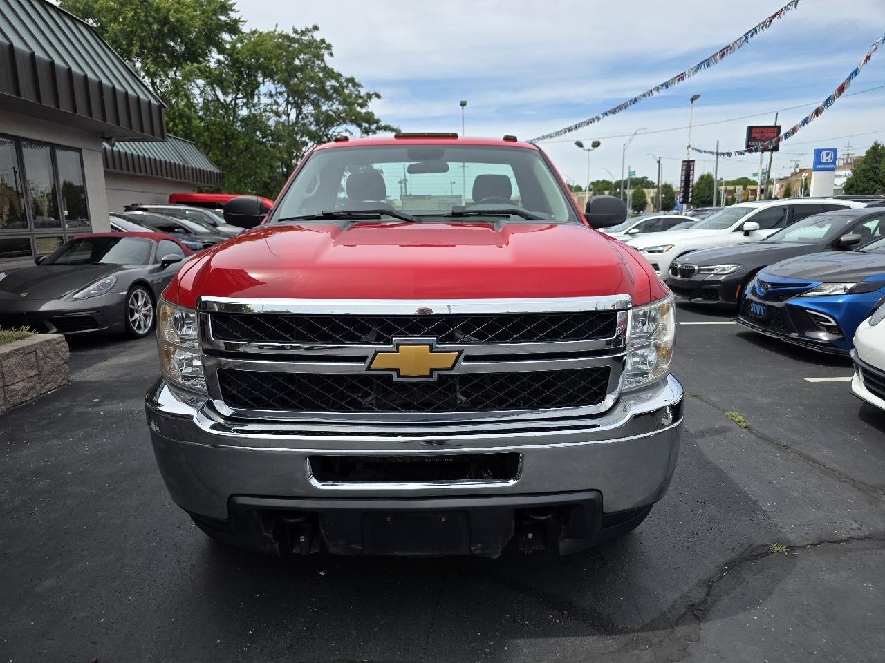 Chevrolet Silverado 2500HD 4WD Reg Cab 133.7" Work Truck 2014