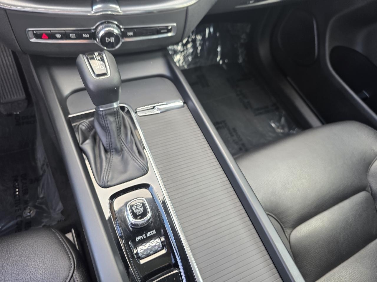 Volvo XC60 T6 AWD Momentum 2020