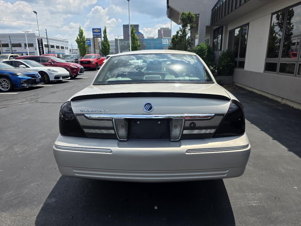 Mercury Grand Marquis 4dr Sdn LS 2011