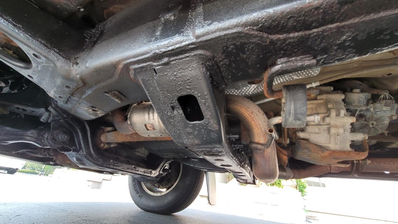 Toyota Tacoma 4WD Double Cab V6 AT (Natl) 2015