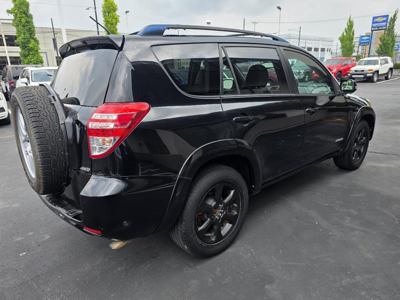 Toyota RAV4 4WD 4dr V6 5-Spd AT Ltd (Natl) 2009