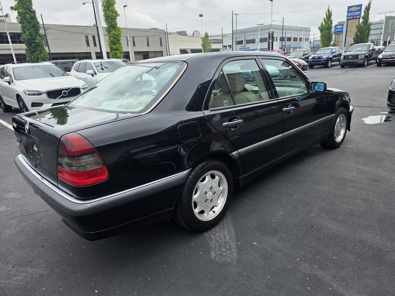 Mercedes-Benz C-Class 4dr Sdn 2.3L 1998