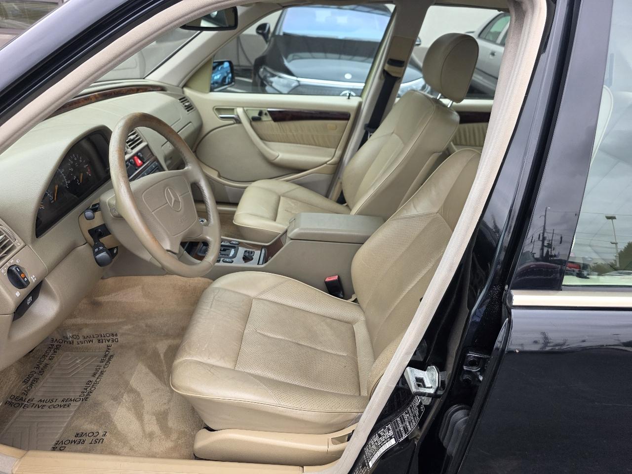 Mercedes-Benz C-Class 4dr Sdn 2.3L 1998