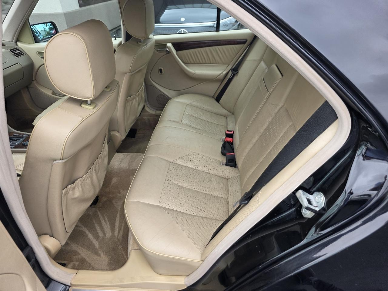 Mercedes-Benz C-Class 4dr Sdn 2.3L 1998