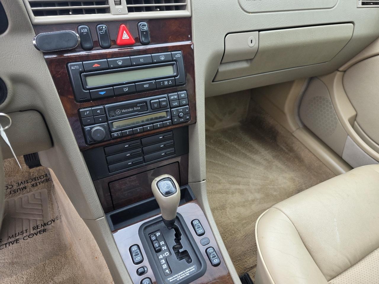 Mercedes-Benz C-Class 4dr Sdn 2.3L 1998