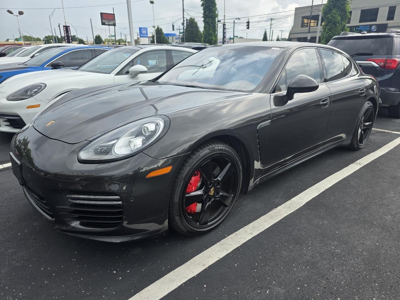 Porsche Panamera 4dr HB GTS 2015
