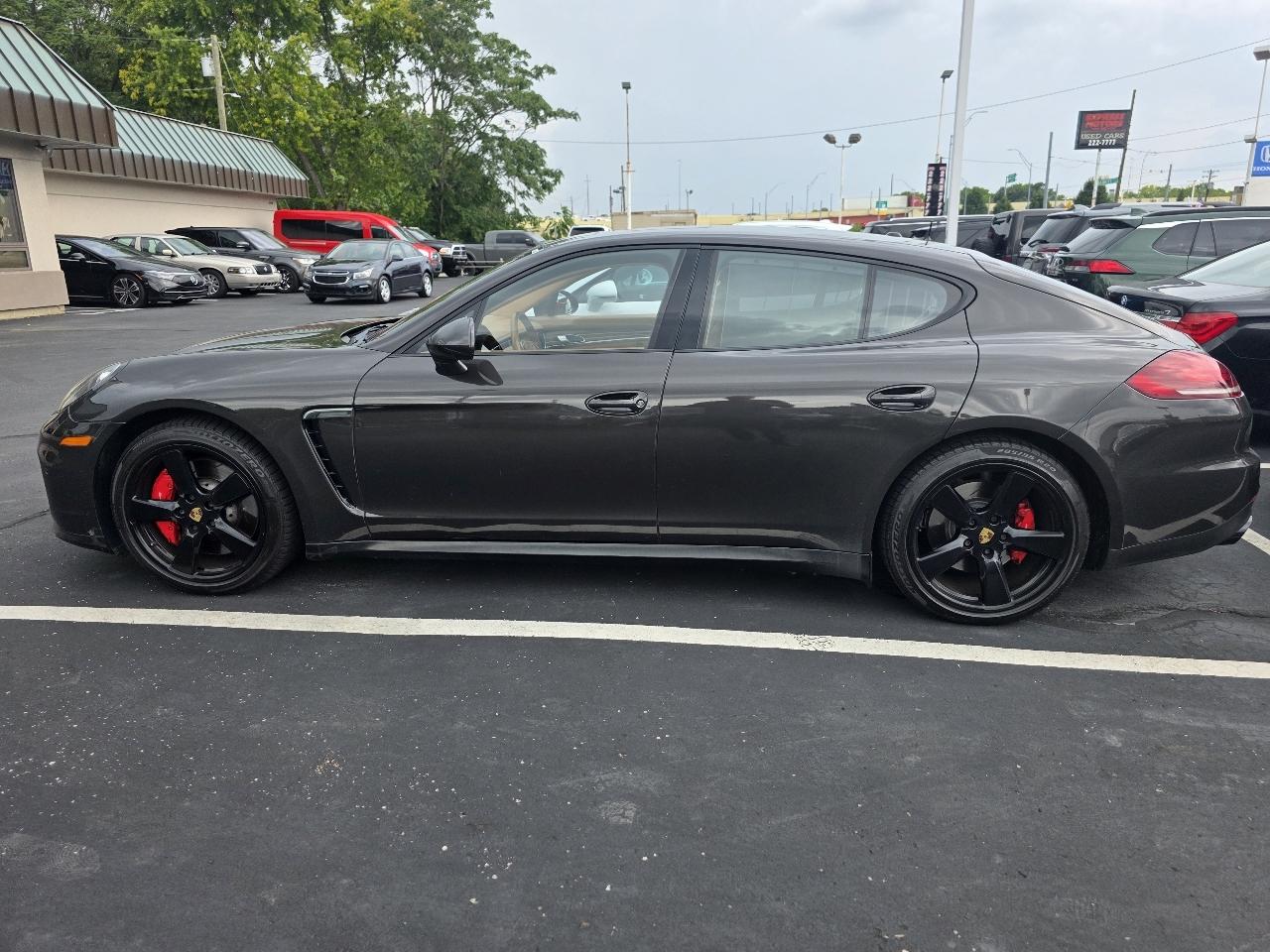 Porsche Panamera 4dr HB GTS 2015