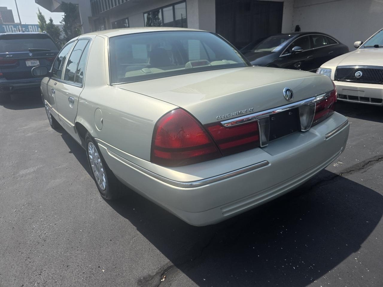 Mercury Grand Marquis 4dr Sdn GS 2004