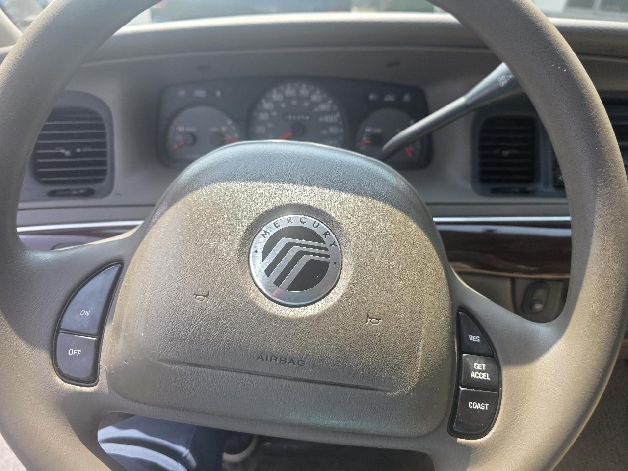 Mercury Grand Marquis 4dr Sdn GS 2004