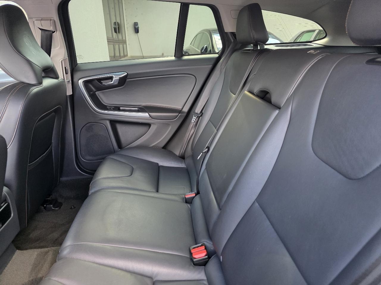 Volvo V60 Cross Country T5 AWD 2018