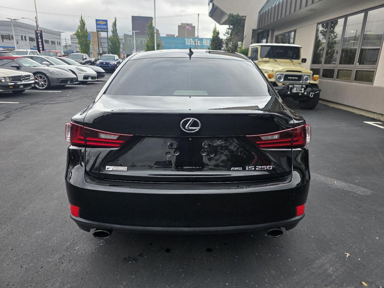 Lexus IS 250 4dr Sport Sdn AWD 2015