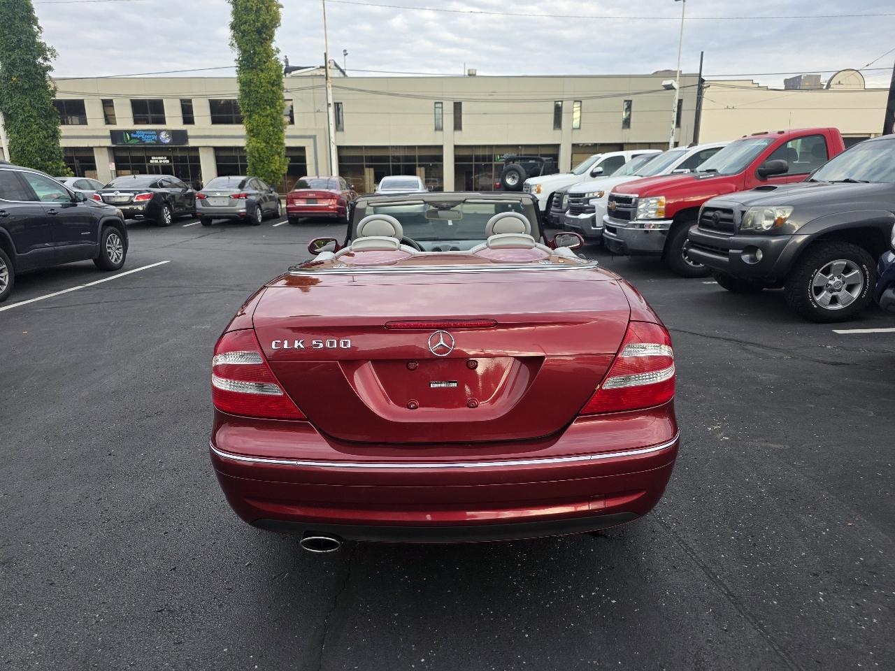 Mercedes-Benz CLK-Class 2dr Cabriolet 5.0L 2004