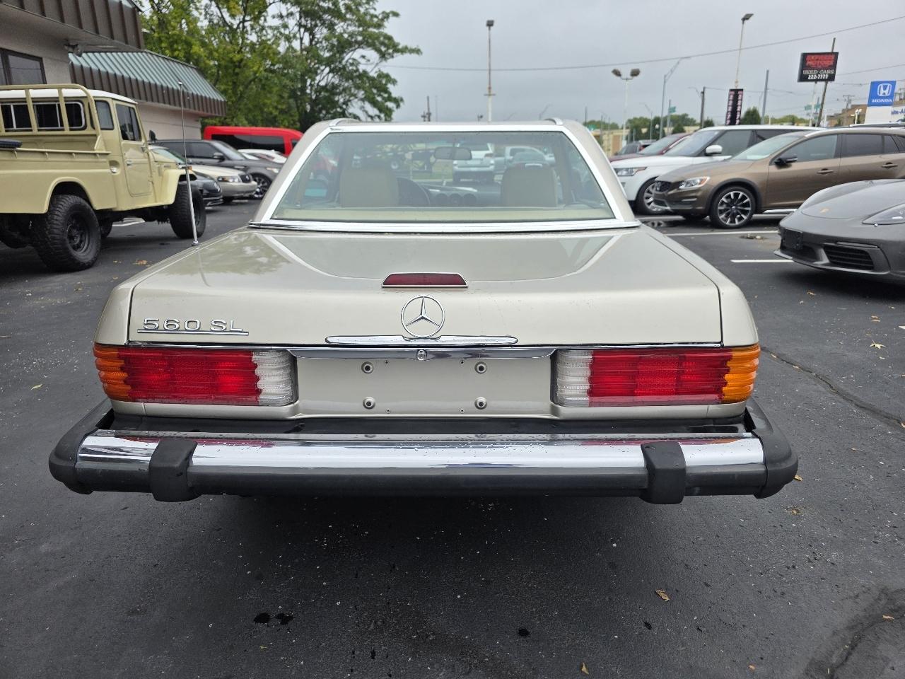 Mercedes-Benz 560 Series 2dr Coupe 560SL Roadster 1989
