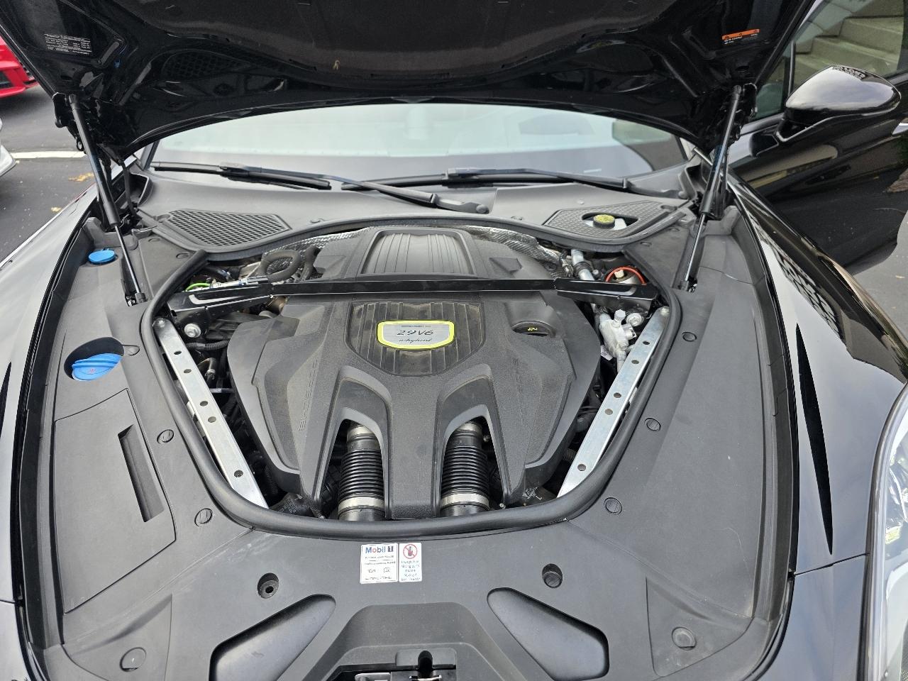 Porsche Panamera 4 E-Hybrid AWD 2020