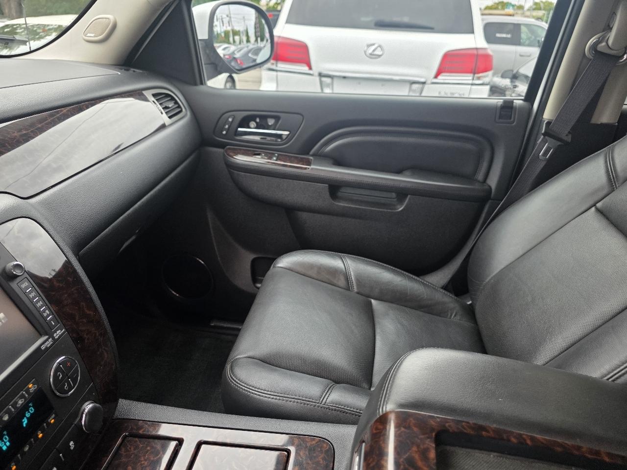 GMC Sierra 2500HD 4WD Crew Cab 153.7" Denali 2014