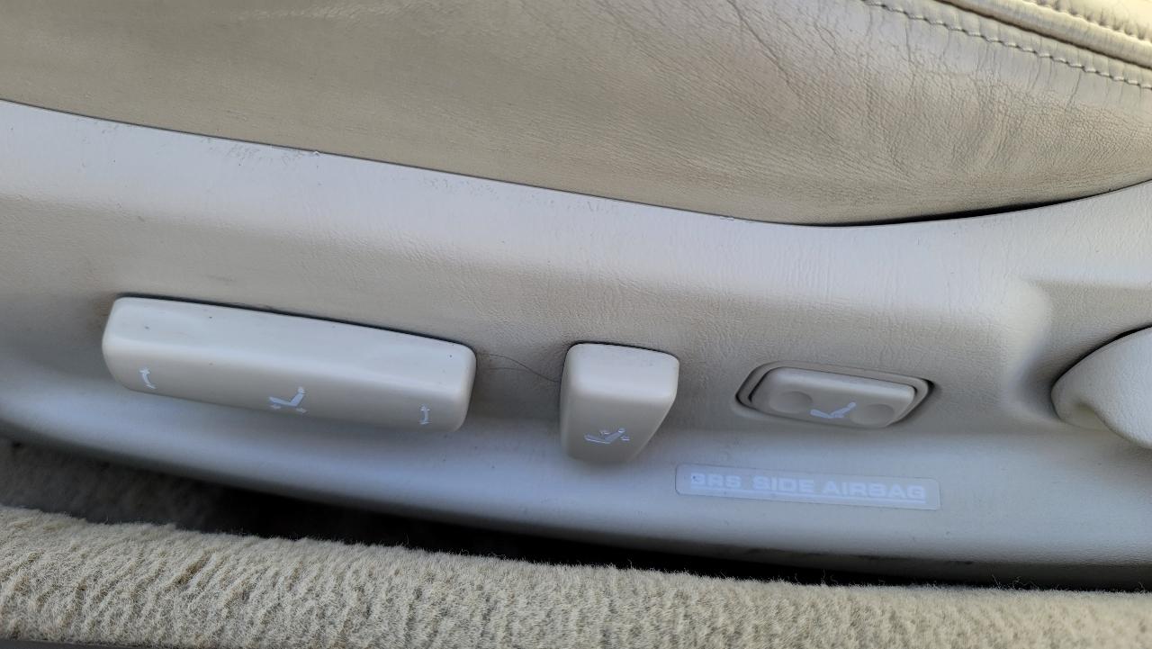 Lexus SC 430 2dr Convertible 2004