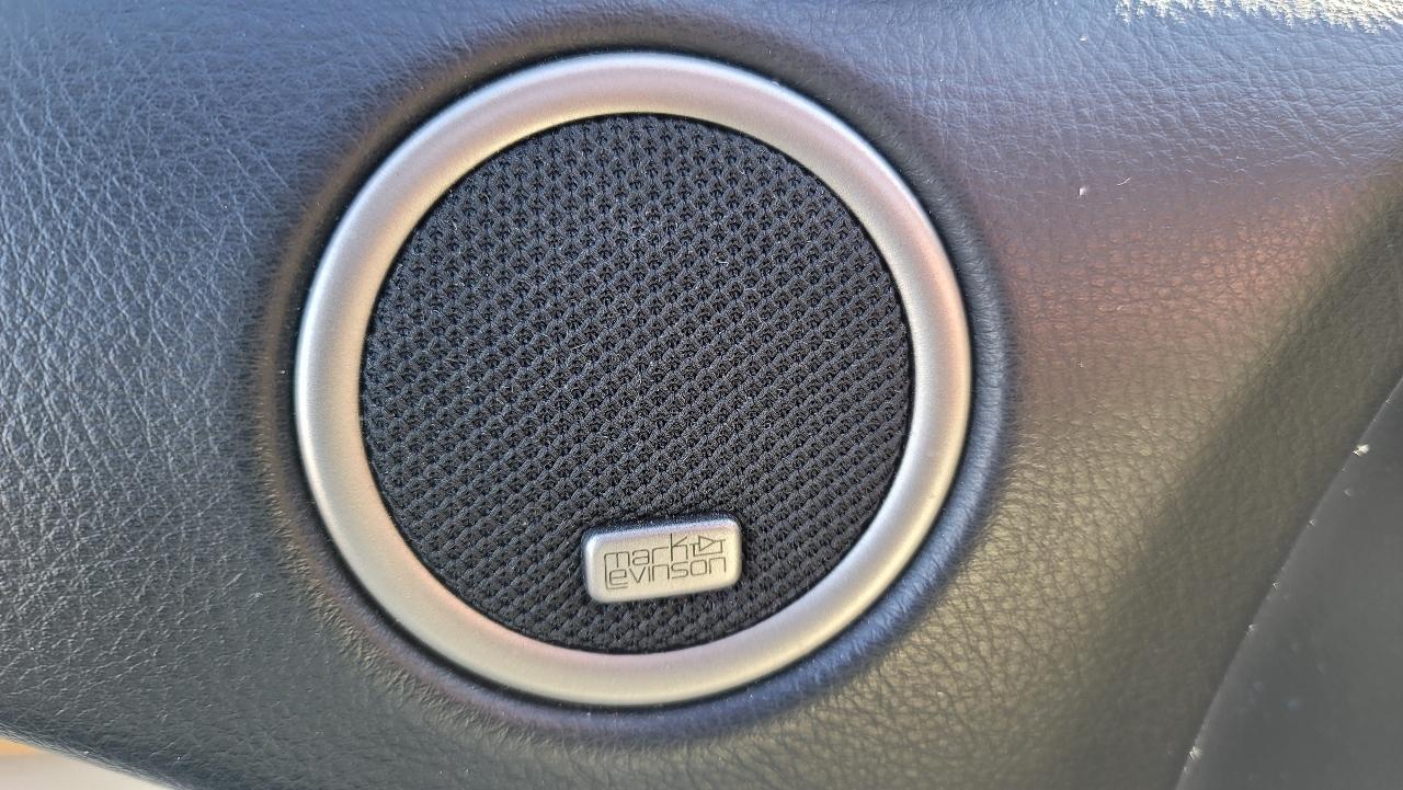 Lexus SC 430 2dr Convertible 2004