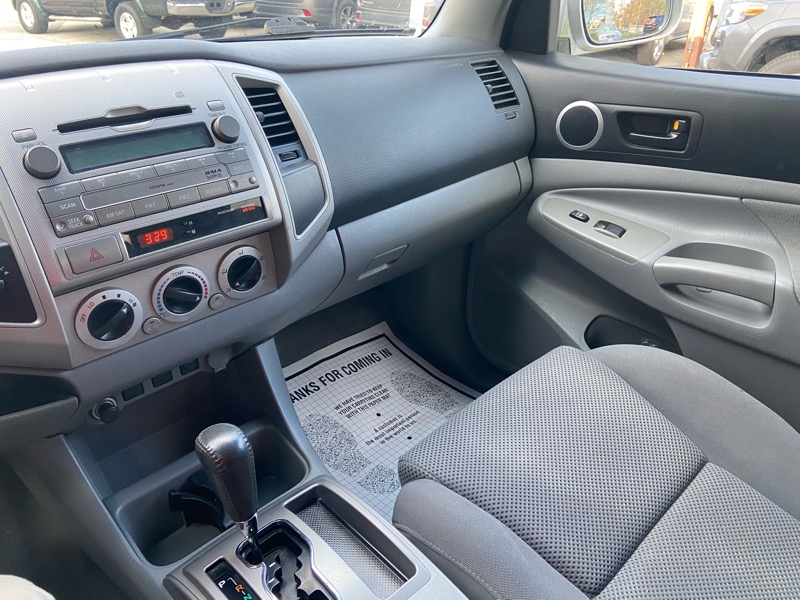 Toyota Tacoma Double Cab Long Bed V6 Auto 4WD 2009