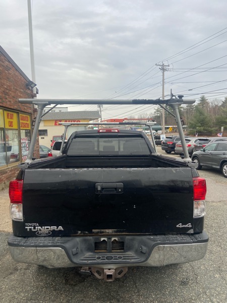 Toyota Tundra Tundra-Grade 5.7L Double Cab 4WD 2013