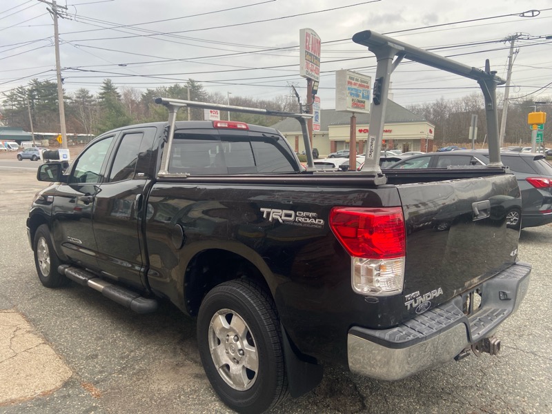 Toyota Tundra Tundra-Grade 5.7L Double Cab 4WD 2013