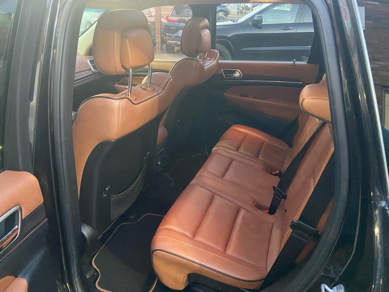 Jeep Grand Cherokee Overland 4WD 2012