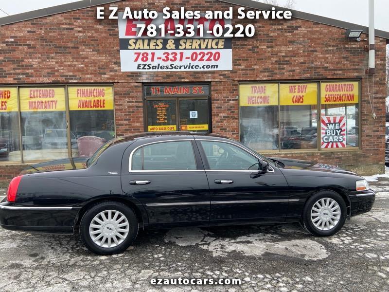 2005 Lincoln Town Car Signature