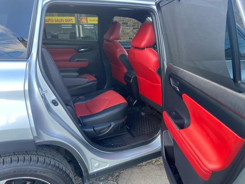 Toyota Highlander XSE AWD V6 2022