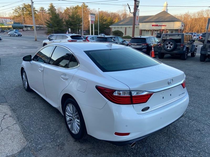 Lexus ES 350 Sedan 2015