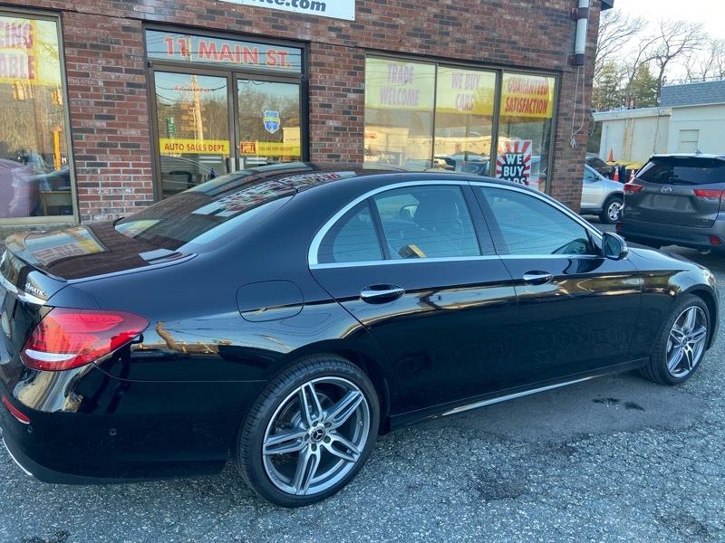 Mercedes-Benz E-Class E300 Luxury 4MATIC Sedan 2018