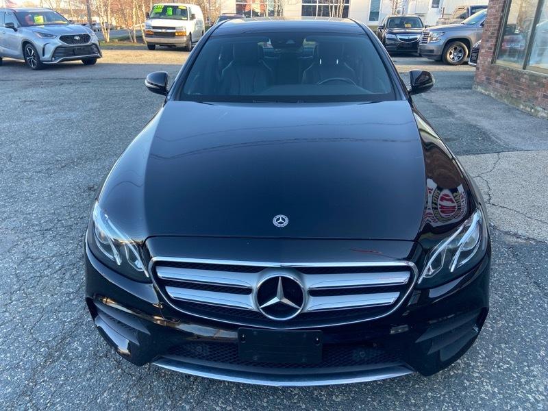 Mercedes-Benz E-Class E300 Luxury 4MATIC Sedan 2018