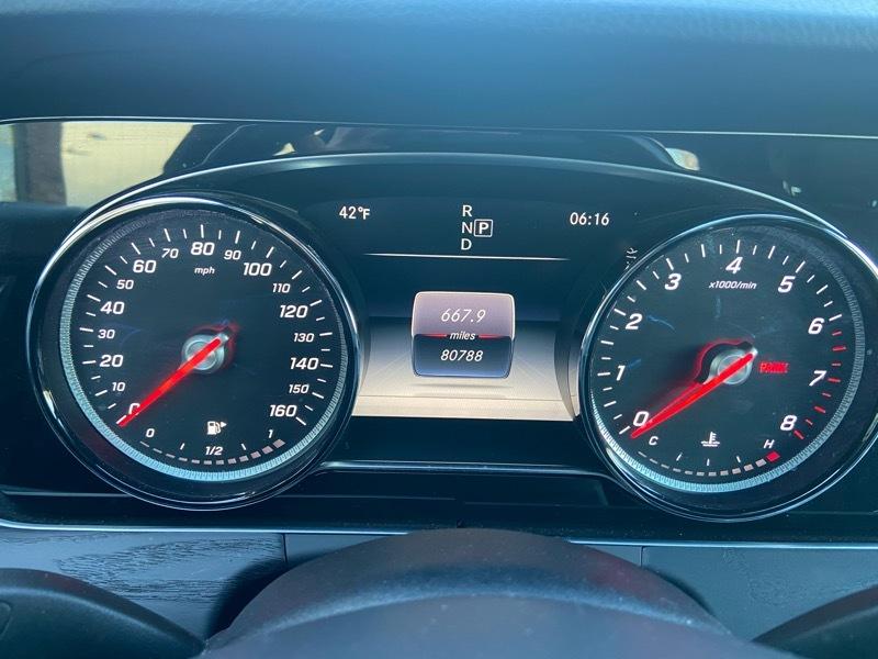 Mercedes-Benz E-Class E300 Luxury 4MATIC Sedan 2018