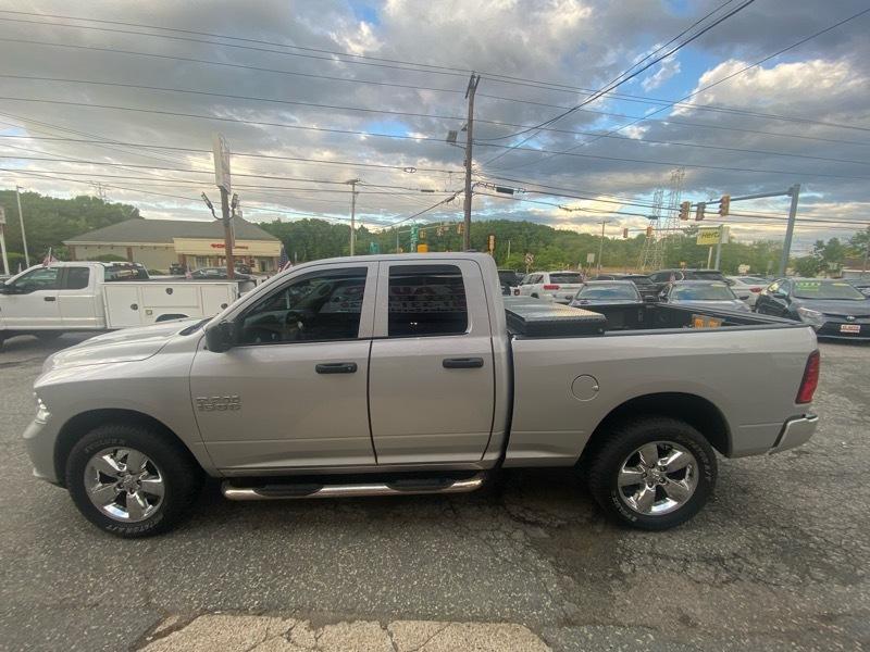 RAM 1500 Tradesman Quad Cab 4WD 2018