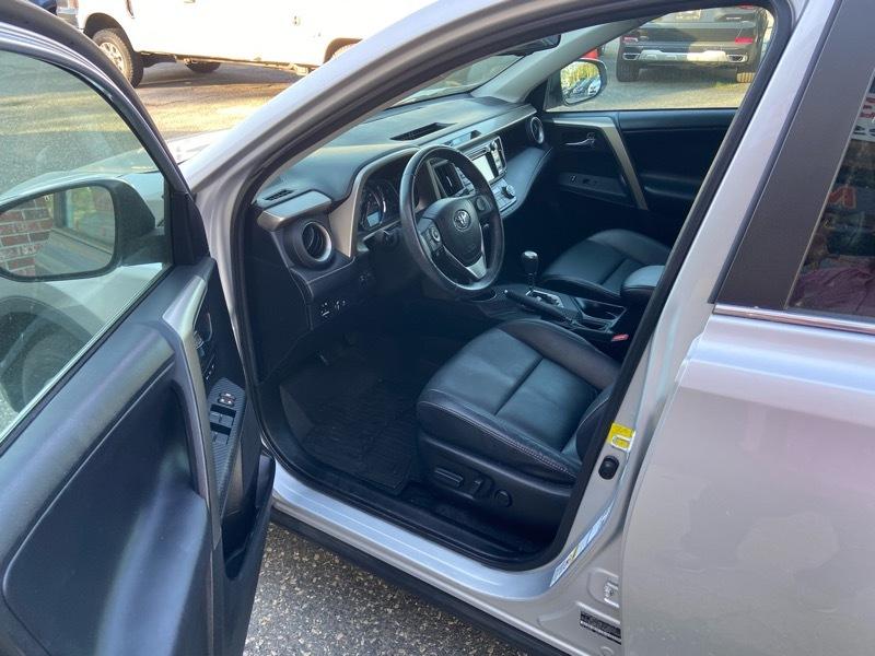 Toyota RAV4 Limited AWD 2014